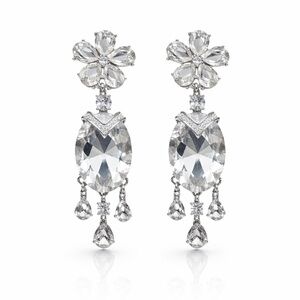 ⚜️ Elegant Silver Crystal Drop Earrings